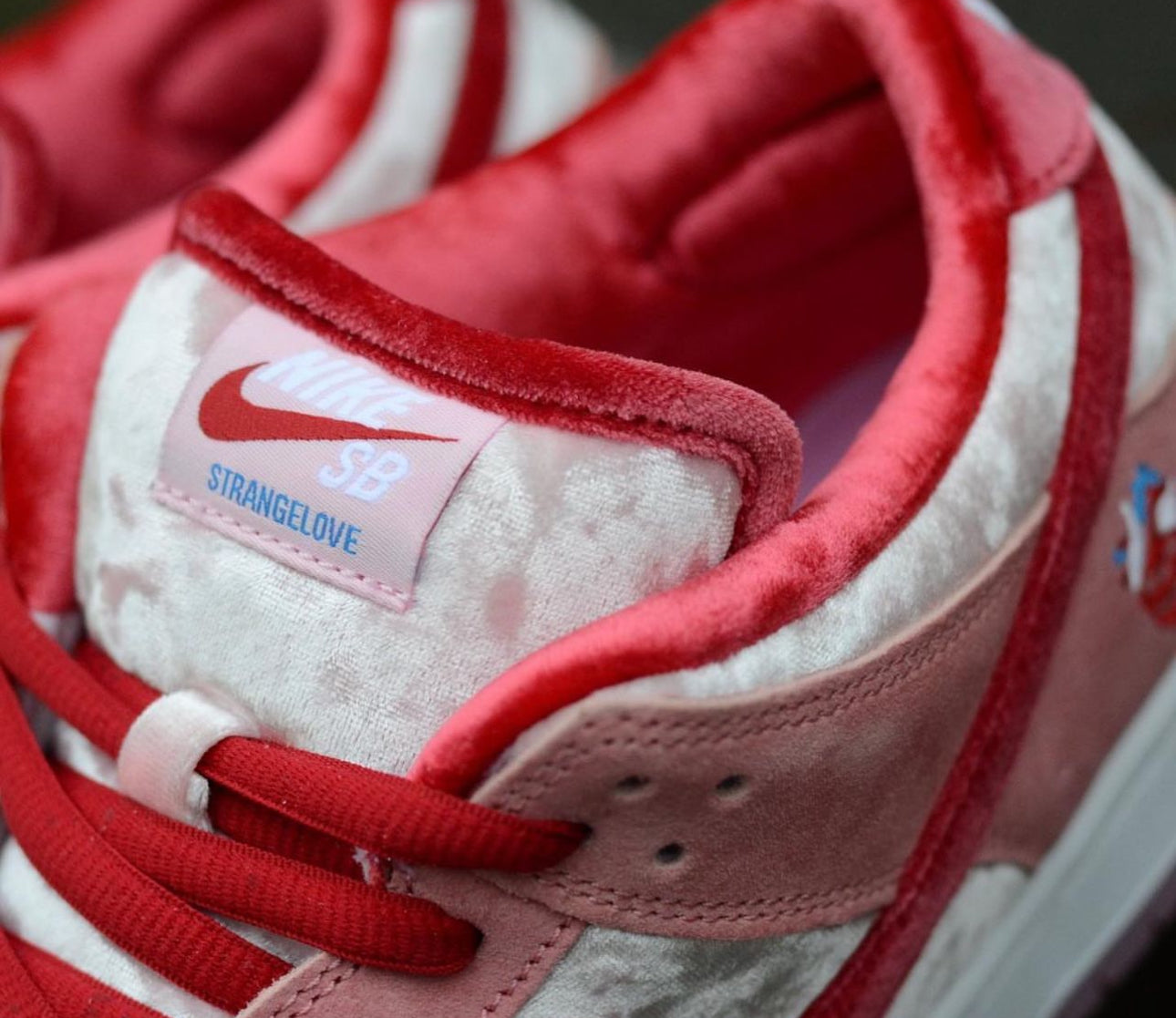 WMNs Dunk Low “ Strange Love “