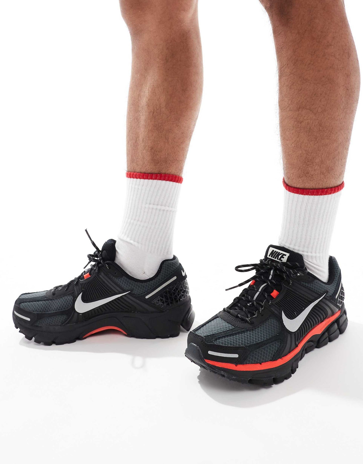 Zoom Vomero 5 Bred