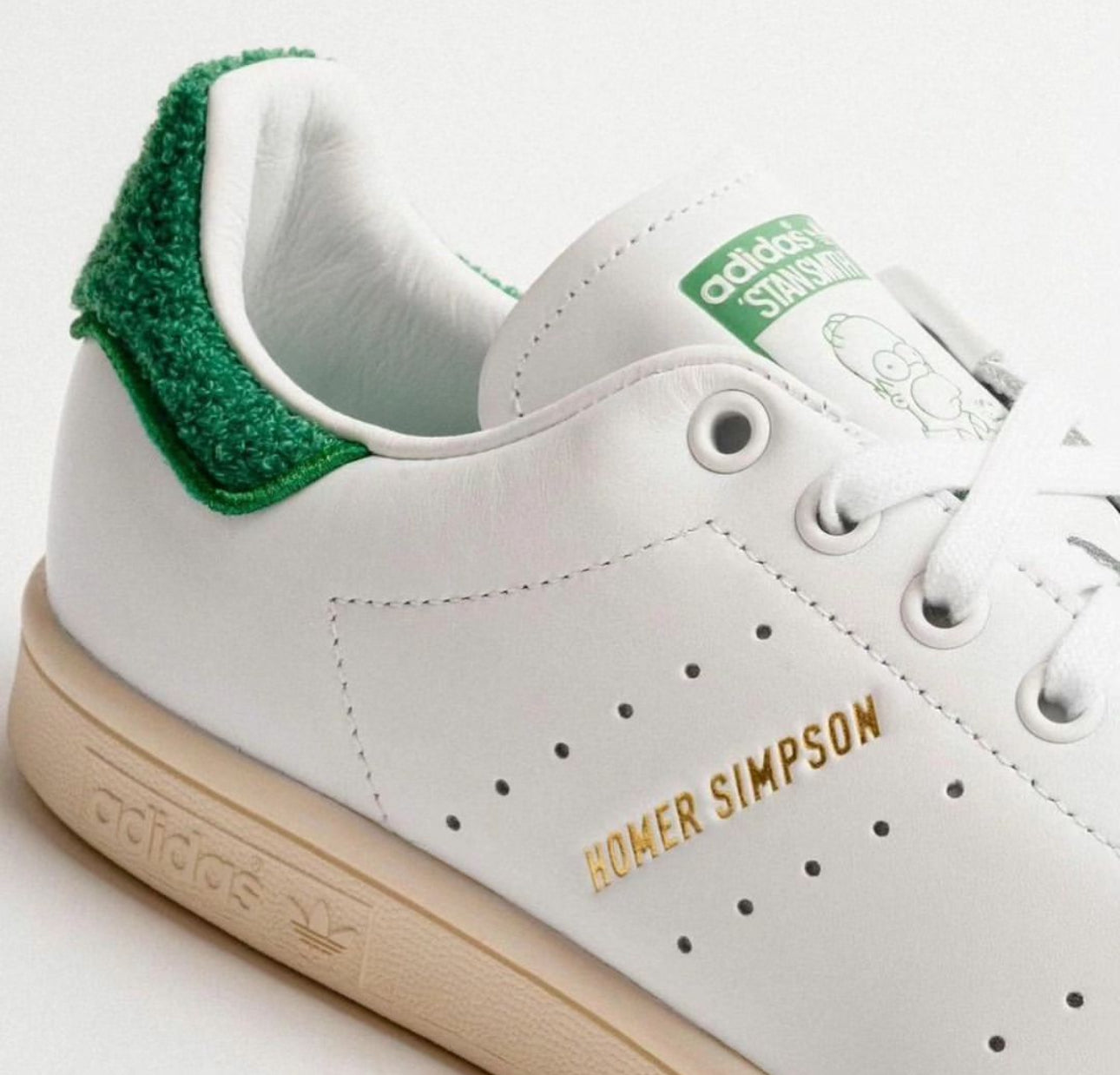 Stan Smith “ Homer Simpson ”