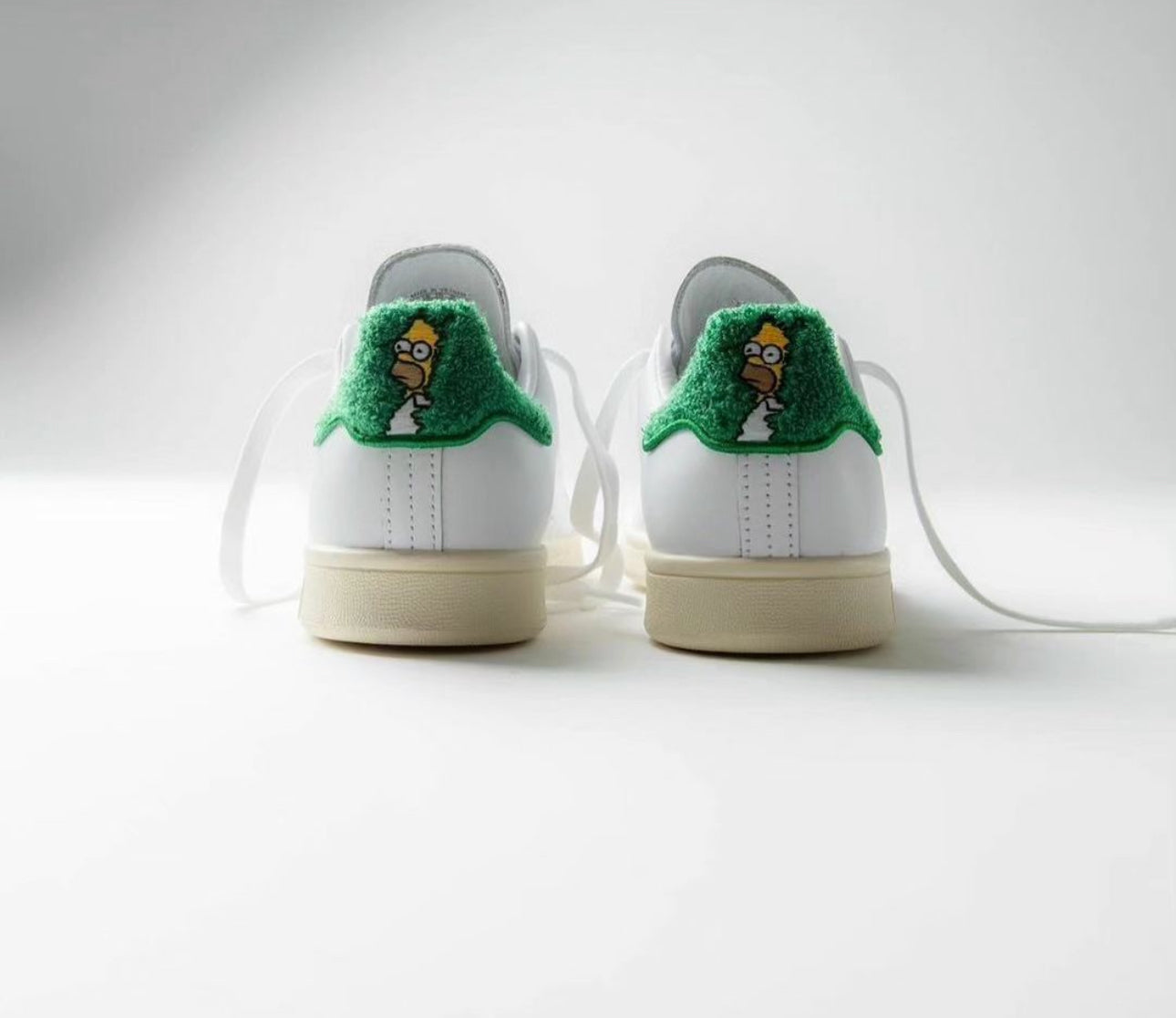 Stan Smith “ Homer Simpson ”