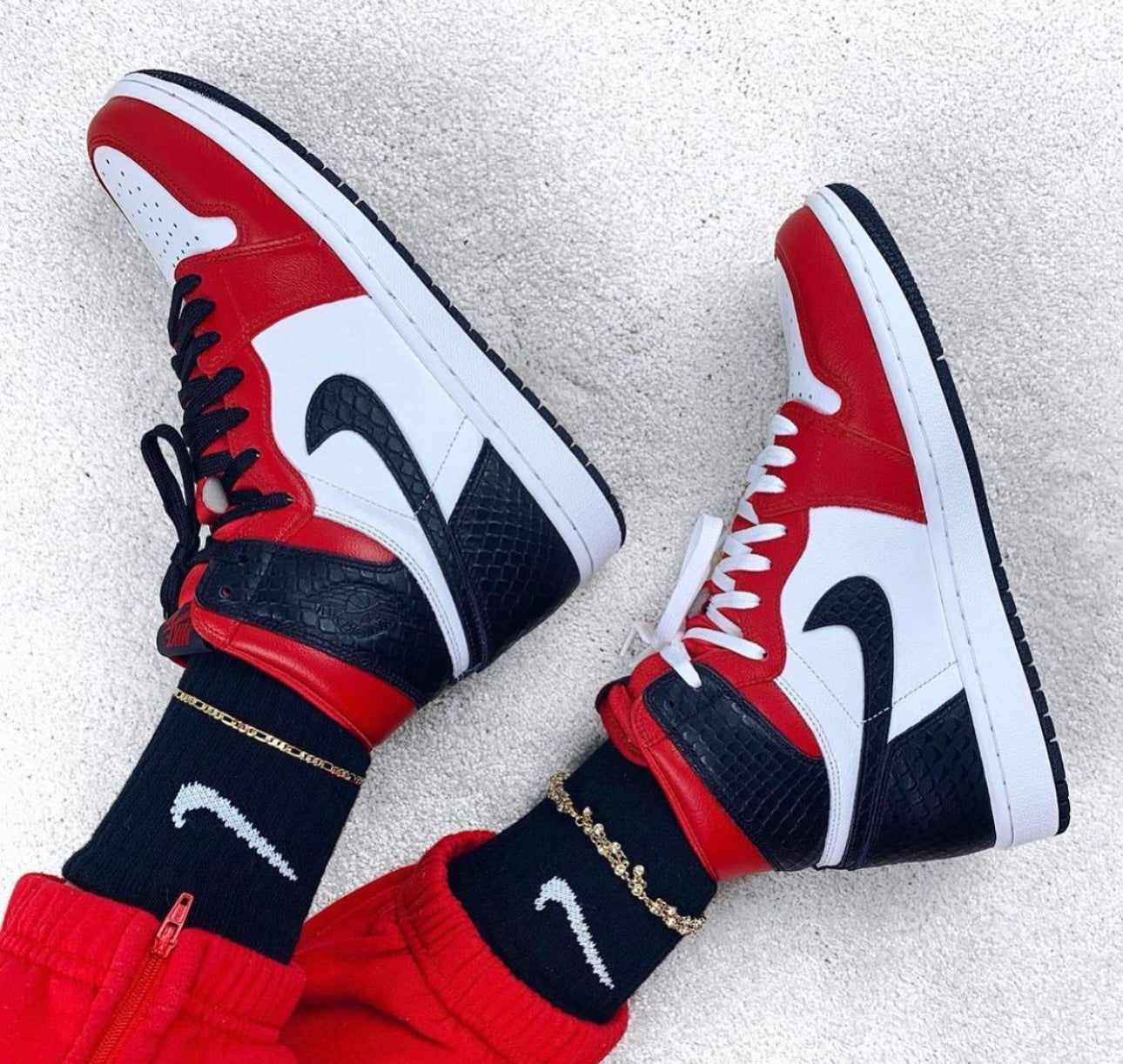 WMNS Air Jordan Retro 1 High “ Satin Snake ”