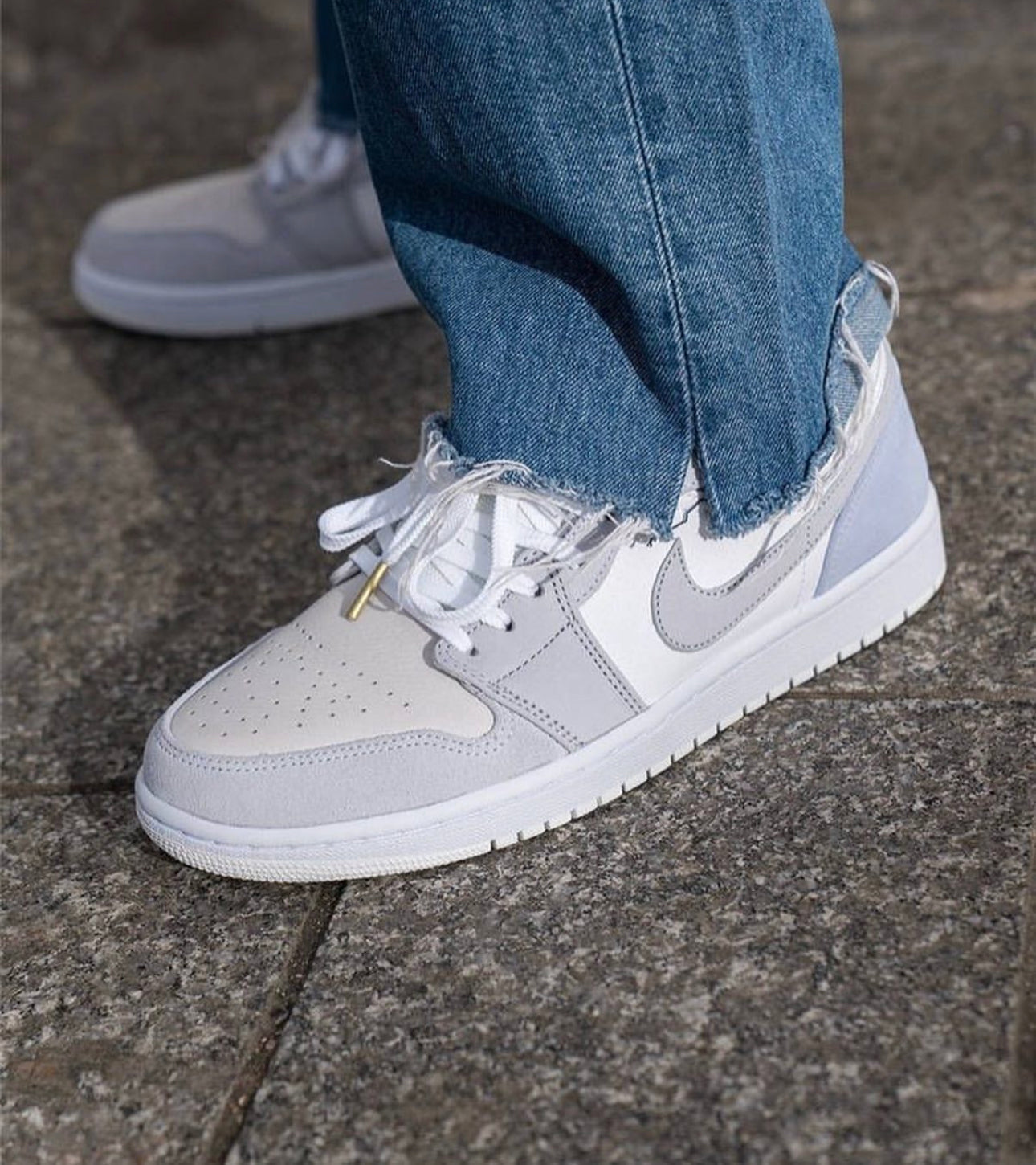 WMNS Air Jordan 1 Low Paris