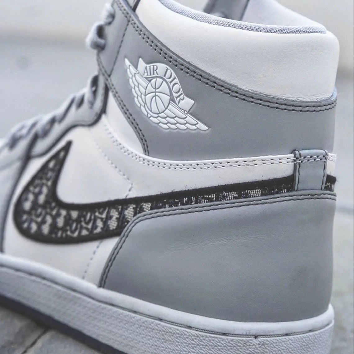 Air Jordan 1 High “Dior “