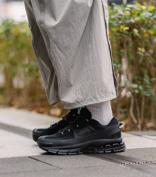 Zoom Vomero Roam Triple Black