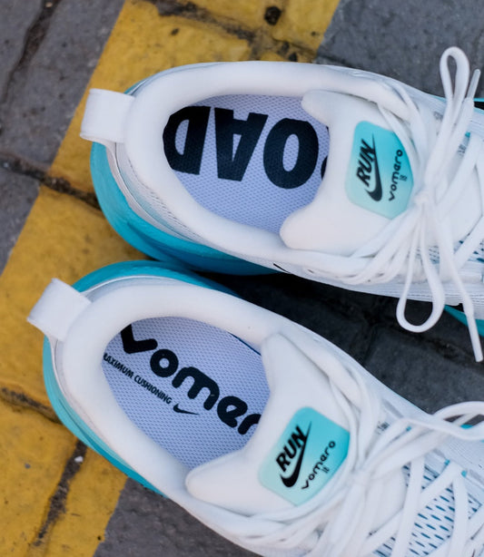 Vomero 18 Dusty Cactus Geode Teal