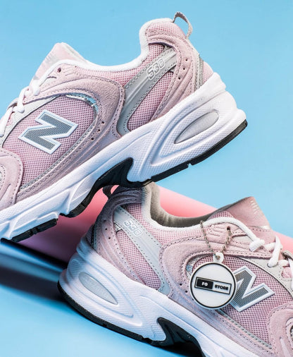WMNs New Balance 550 Stone Pink