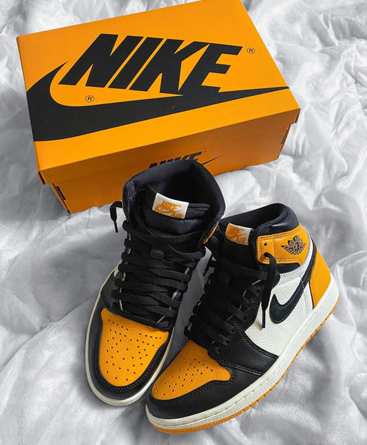 Air Jordan 1 High “ Taxi “