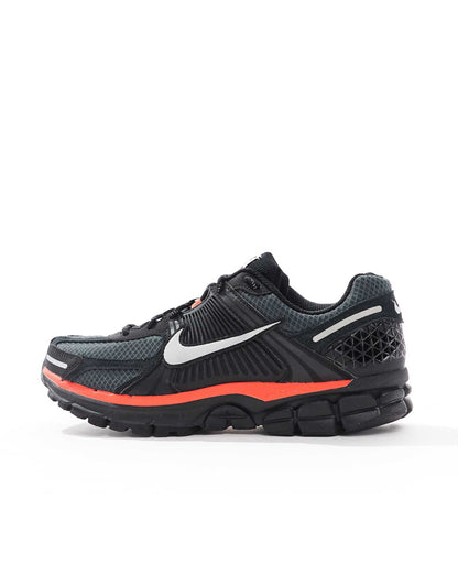 Zoom Vomero 5 Bred