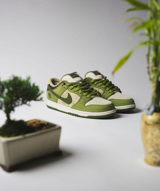 SB Dunk Low Yuto Horigome Matcha