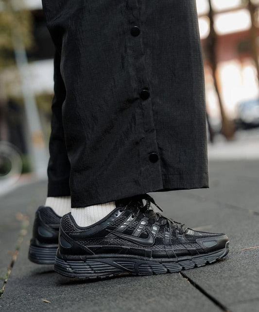 P6000 Black