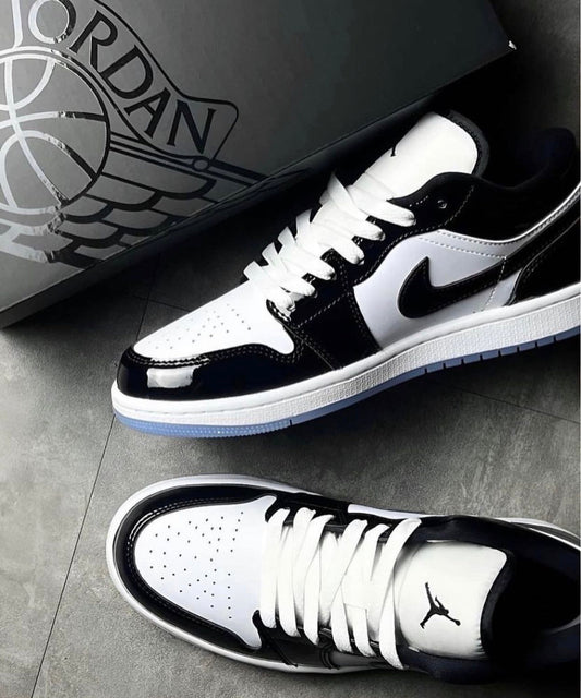 Air Jordan 1 Low Concord