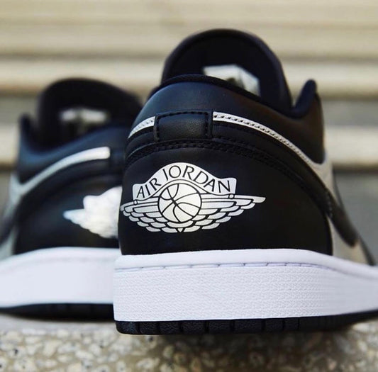 Air Jordan 1 Low “Silver Tow”