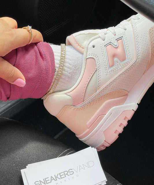 WMNs New Balance 550 Pink Haze