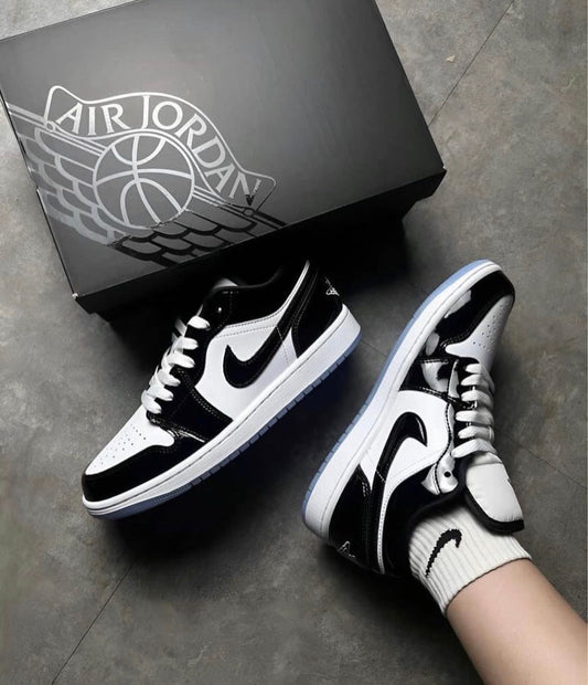 Air Jordan 1 Low Concord