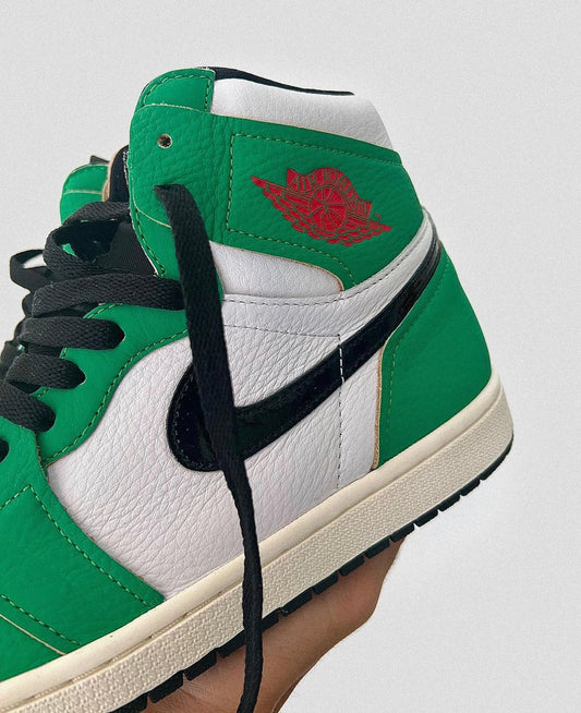 Air Jordan 1 High Retro “ Lucky Green ”