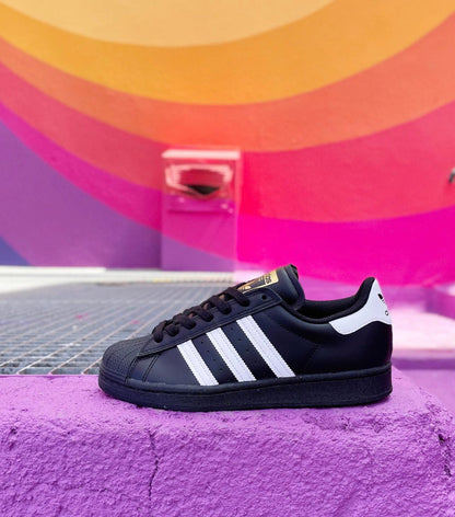 Superstar “Black/White”